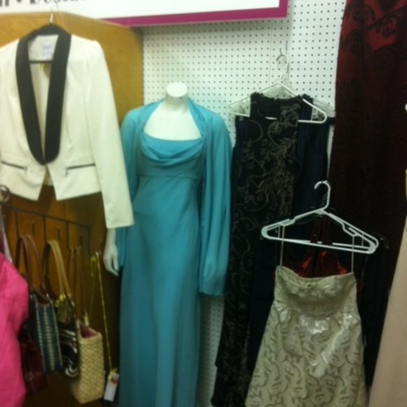 Meet your Posher, Ashworth - Picture 3 of 7